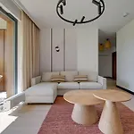 Blue Mandarin Riverside Premium Sauna & Gym Apartment