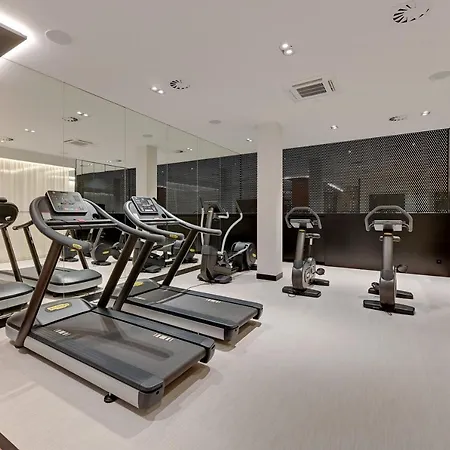 Blue Mandarin Riverside Premium Sauna & Gym Appartement *