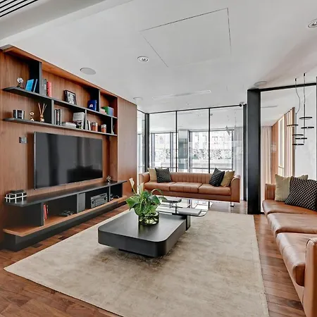 Blue Mandarin Riverside Premium Sauna & Gym *