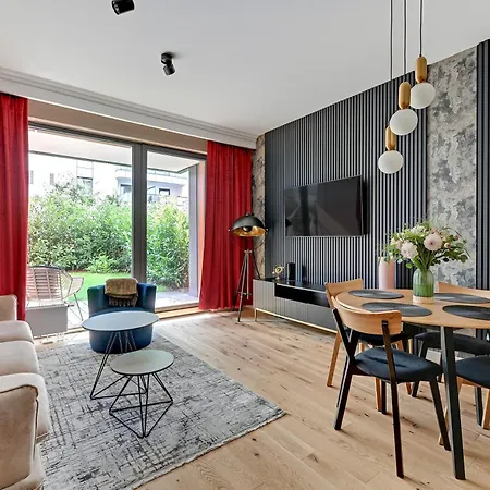 Blue Mandarin Riverside Premium Sauna & Gym