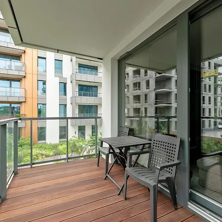 Blue Mandarin Riverside Premium Sauna & Gym