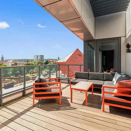 Blue Mandarin Riverside Premium Sauna & Gym Appartement *