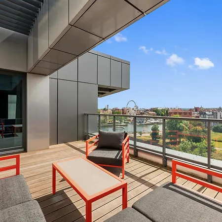 Apartmán Blue Mandarin Riverside Premium Sauna & Gym *