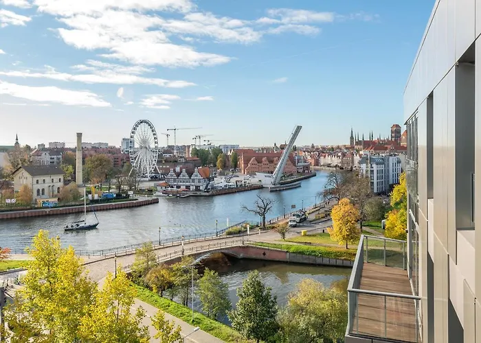 Blue Mandarin Riverside Premium Sauna & Gym Apartman *