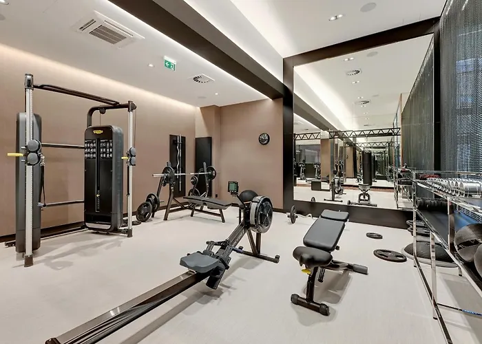 Blue Mandarin Riverside Premium Sauna & Gym *