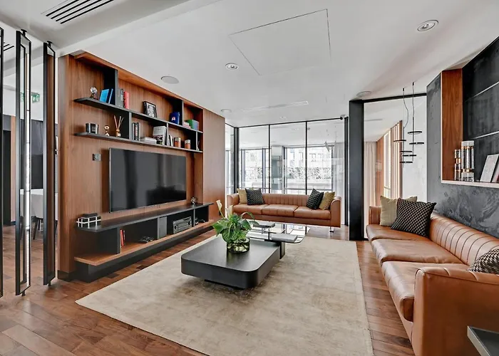 Blue Mandarin Riverside Premium Sauna & Gym *