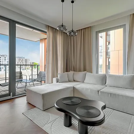 Apartment Blue Mandarin Riverside Premium Sauna & Gym